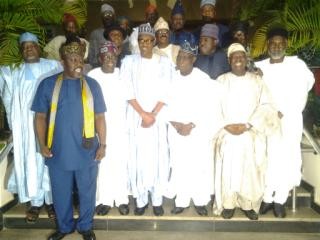 APC_leaders_with_Obj